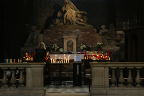 The choir of the Saint-Sulpice church