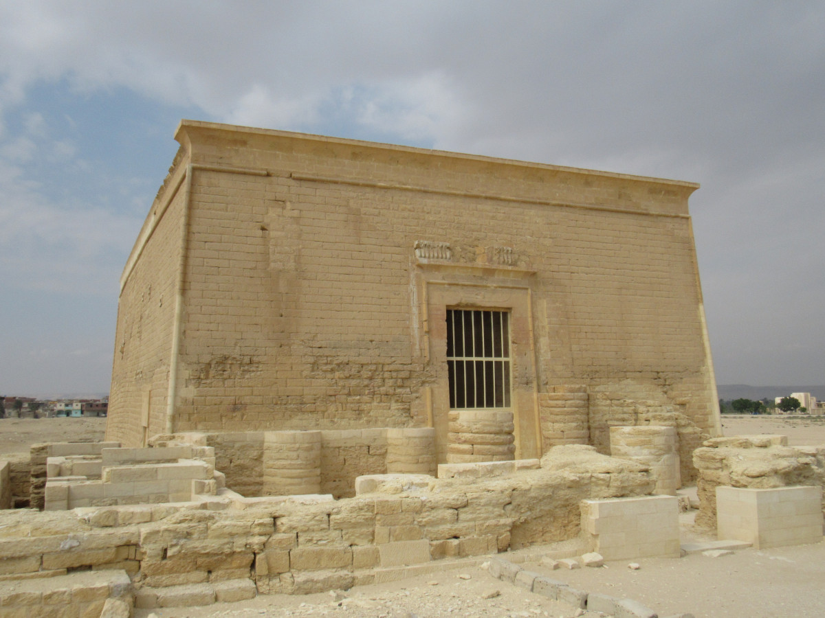 Petit temple de Qasr-Qarun au Fayoum © Radigue, 2020